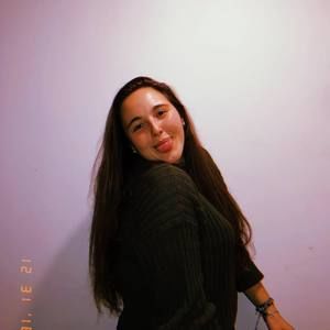 Meet your Posher, Julia